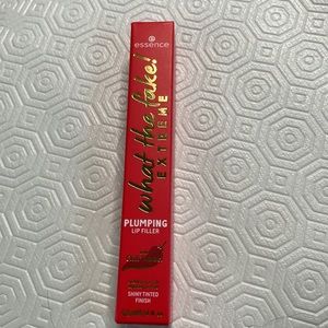 Brand new What the Fake! Extreme lip plumper w chili extract